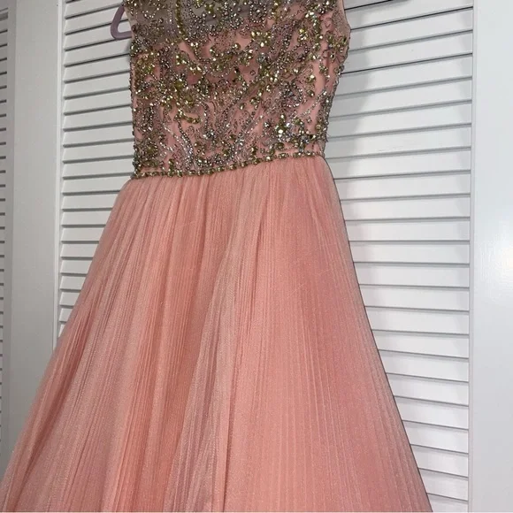blush pink sherri hill gown - Picture 3 of 7